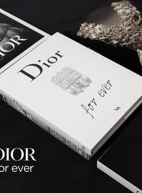 时装模特装饰真假书摆件摄影杂志软装样板房样品屋展示中心妆台衣