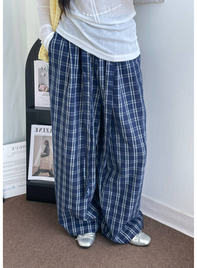 LIL CHER搭配神器深蓝色复古格纹弯刀阔腿裤宽松拖地裤显瘦休闲裤