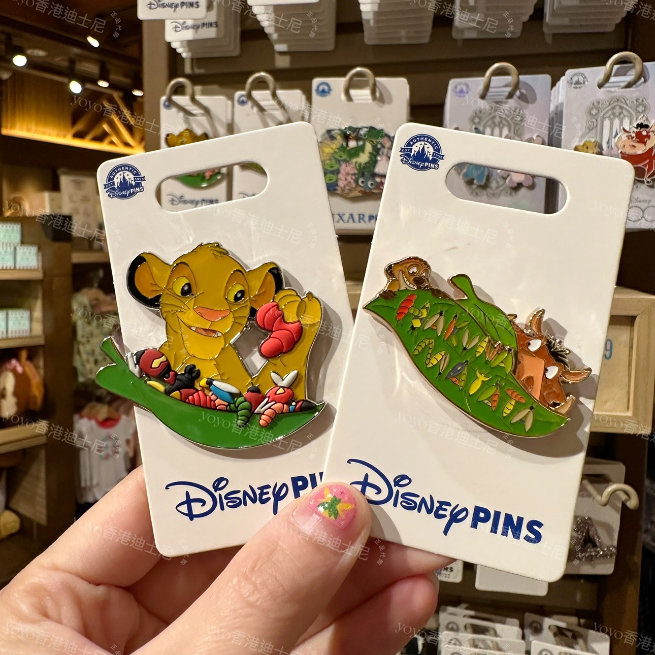 香港迪士尼乐园 狮子王 丁满彭彭 可爱卡通动漫收藏徽章交换pin