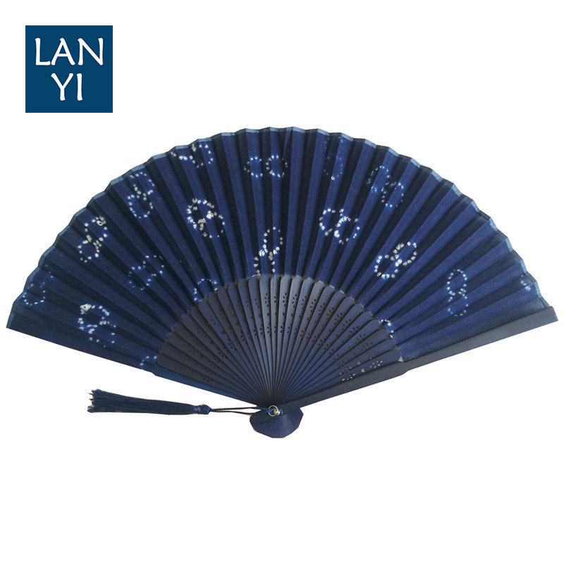蓝一蓝染云南大理扇子图片