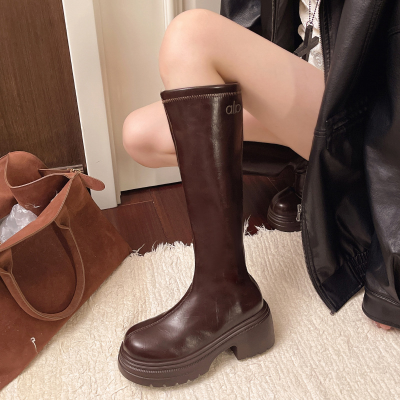 长筒靴女胖mm粗腿大码长靴2025秋冬爆款加宽高筒厚底大筒围骑士靴