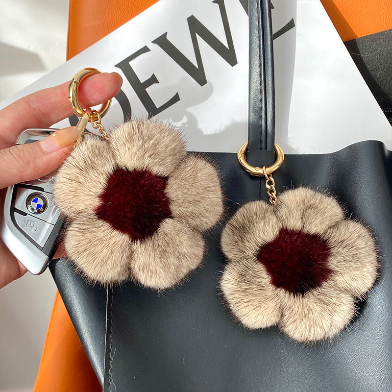 韩国个性创意简约水貂花汽车钥匙扣挂件毛绒球书包包挂饰生日礼物
