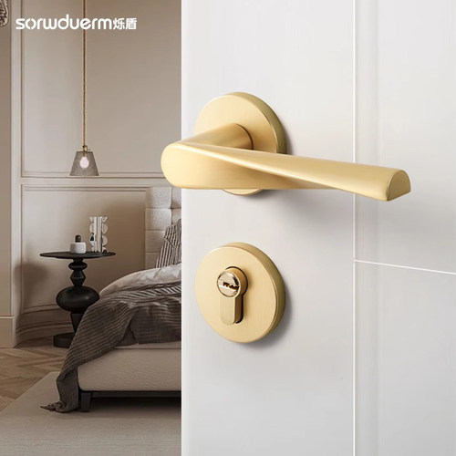 拉丝金现代室内静音磁吸卧室