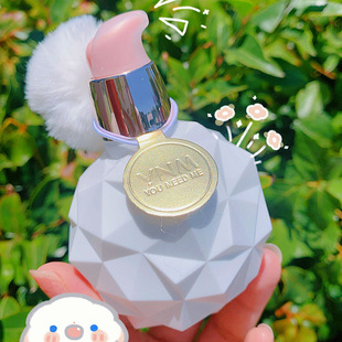 牛奶水蜜桃护手霜按压小瓶女士可爱超滋润秋冬补水保湿防干裂儿童