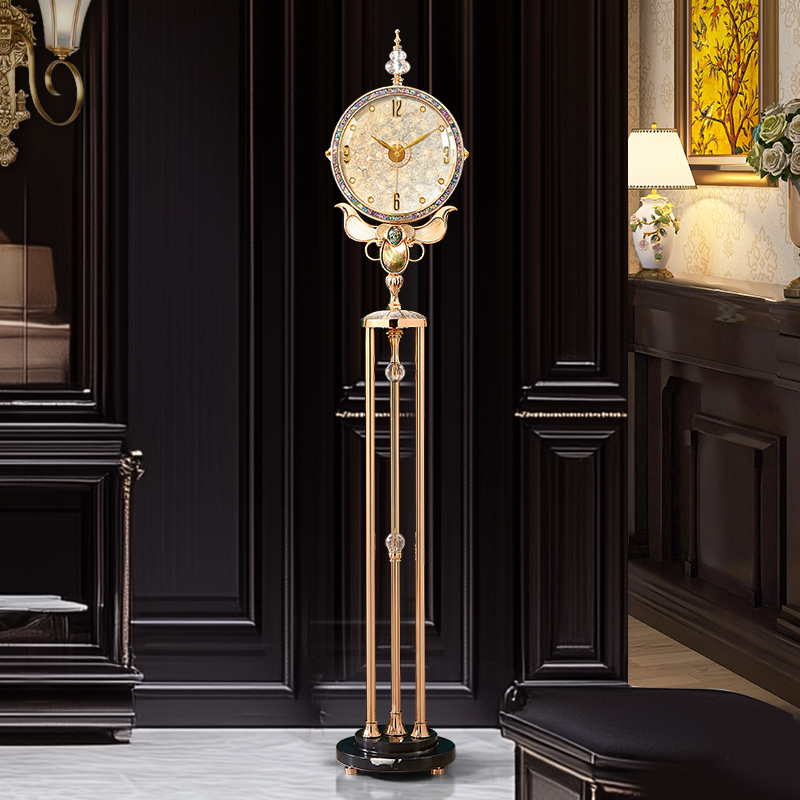 别墅客厅高级感落地钟轻奢高档