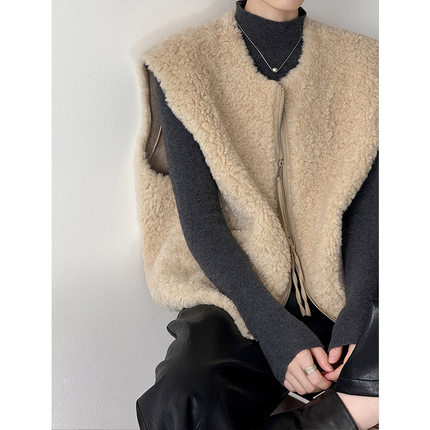 橘芷毛绒绒背心马甲2025冬新款外套宽松软糯马甲女士韩系休闲上衣