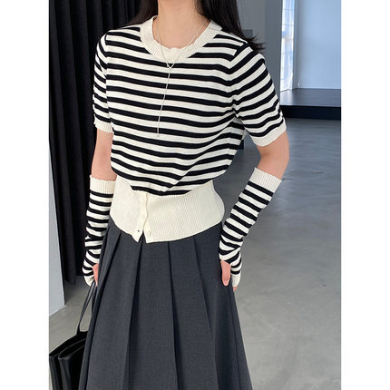 江左小香风撞色条纹带袖套软糯2026早春新款掐腰针织衫修身女上衣
