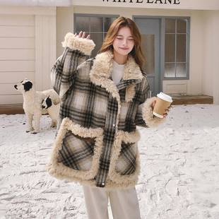 百搭宽松保暖外套 羊羔毛格纹拼接设计加厚棉服女胖mm时尚 大码 女装