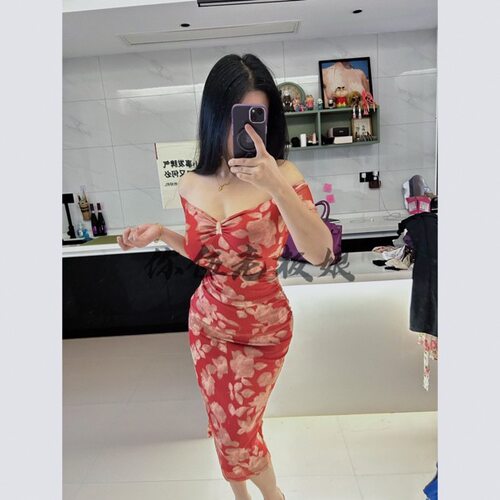 【你伍老板娘】“度假甜心”修身显瘦夏季吊带连衣裙