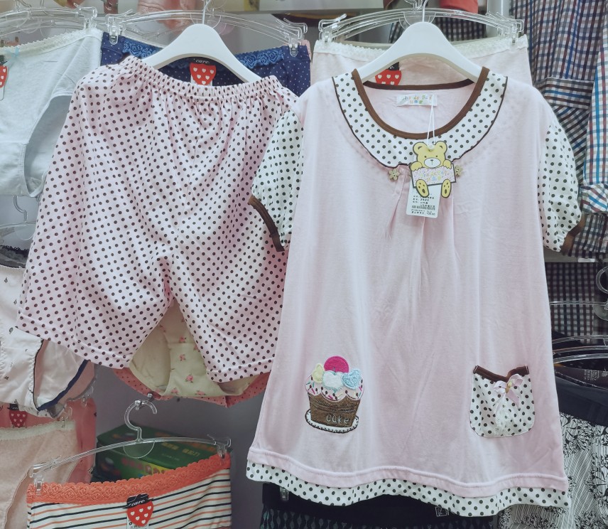 清仓转行儿童针织棉睡衣卡通