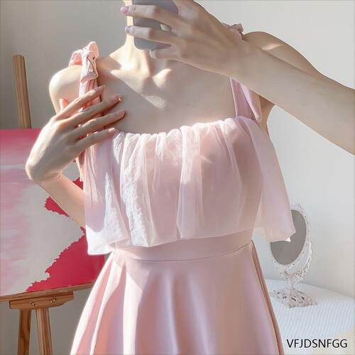 超仙甜美小礼服裙式显瘦