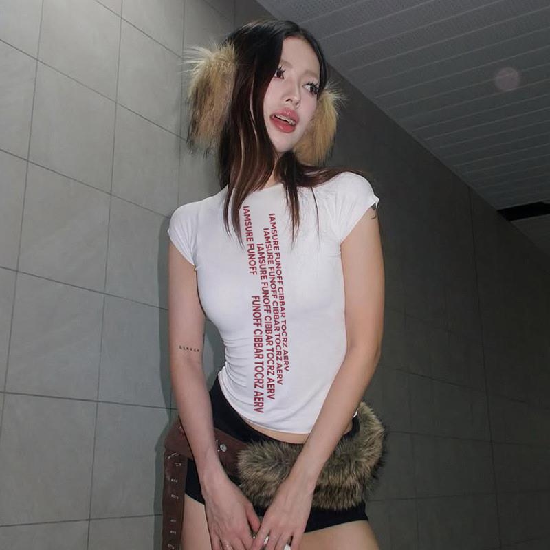 Its a red-hot American street stamp with a T-shirt about 20