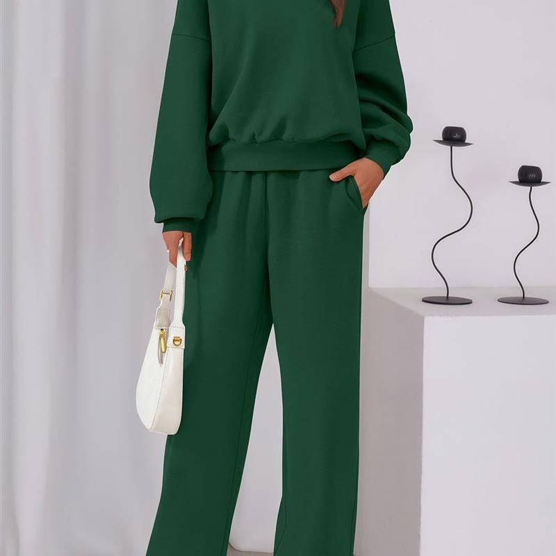 Autumn womens 2 sets of spare hat and velvet suits