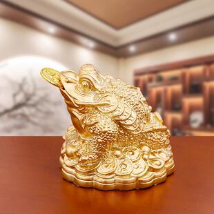 Im going to get money to get a gift from a decorative shop