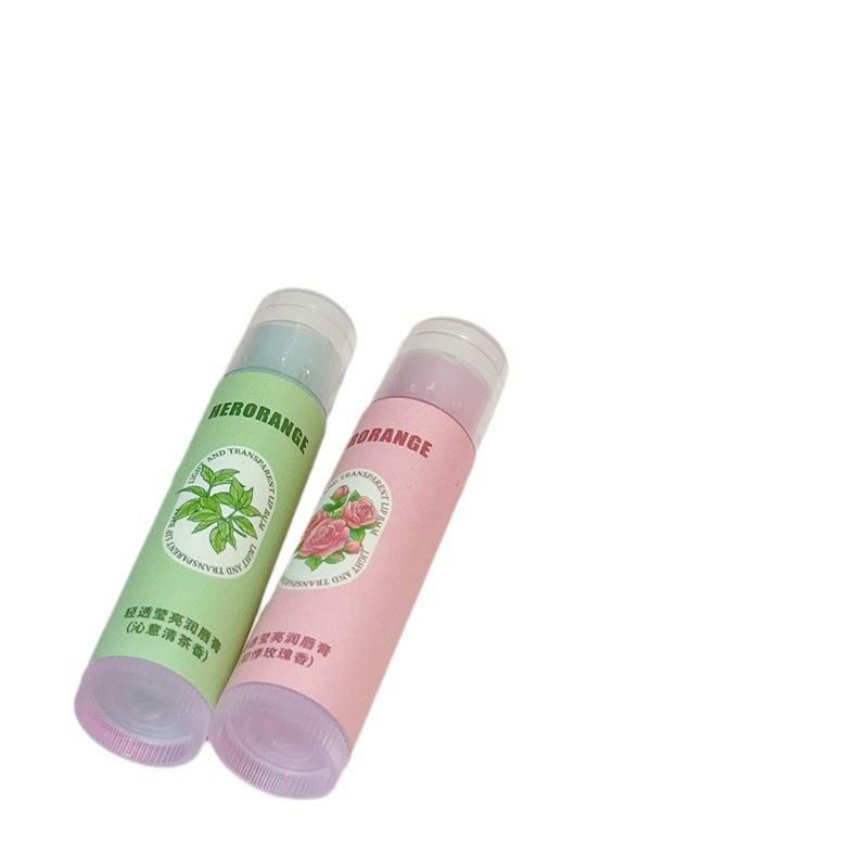 /i1 /cH30D3F3F4Light-lighted lip cream to protect the wet