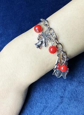 OMalbys about the Christmas tree bell and the snowmans ne