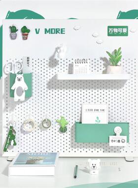 An iron-top hole board with a single-hole-free Northern rect