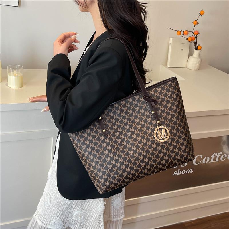 The Advanced Sensitization Pack is a high-capacity handbag w