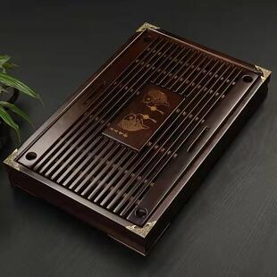 The Sugiki tea house uses kung fu tea sets, but its simple