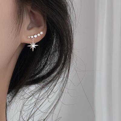 Ins Xiaomeis ear fell on the Korean roses
