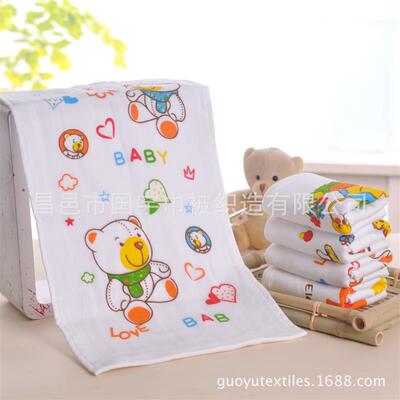 The gauze-fibre cartoon towels are custom-made to logo child