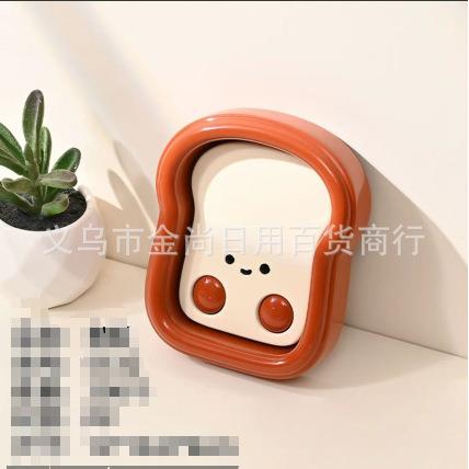 Highly Attractive and Cute Small Bread-Shaped Soap Box, Port