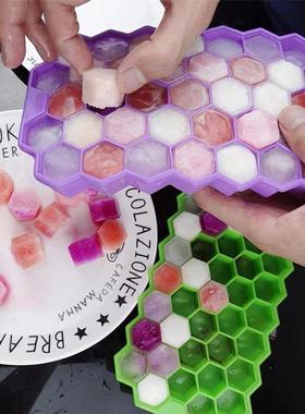 Silicone Lid Covered Silicone Honeycomb Ice Tray, 37-Cell Ho