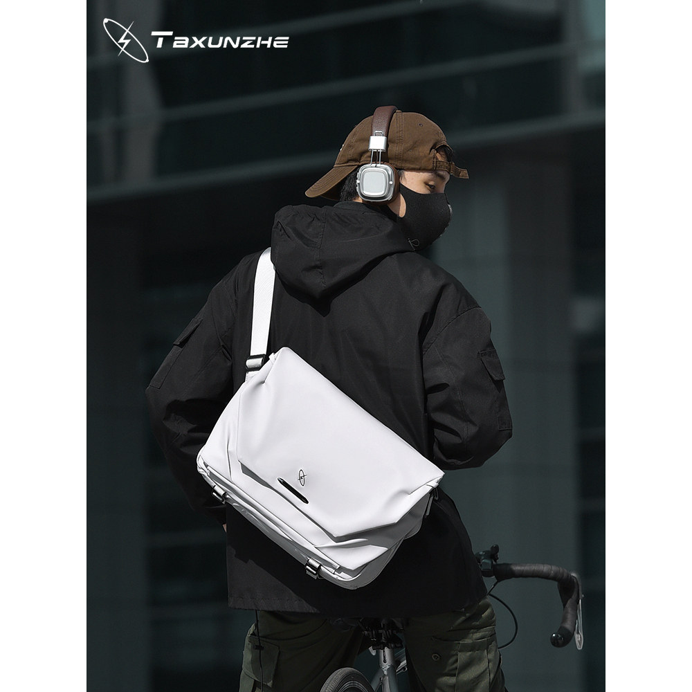 二代阿波罗2斜挎包男士单肩背包上班通勤机能邮差包笔记本电脑包