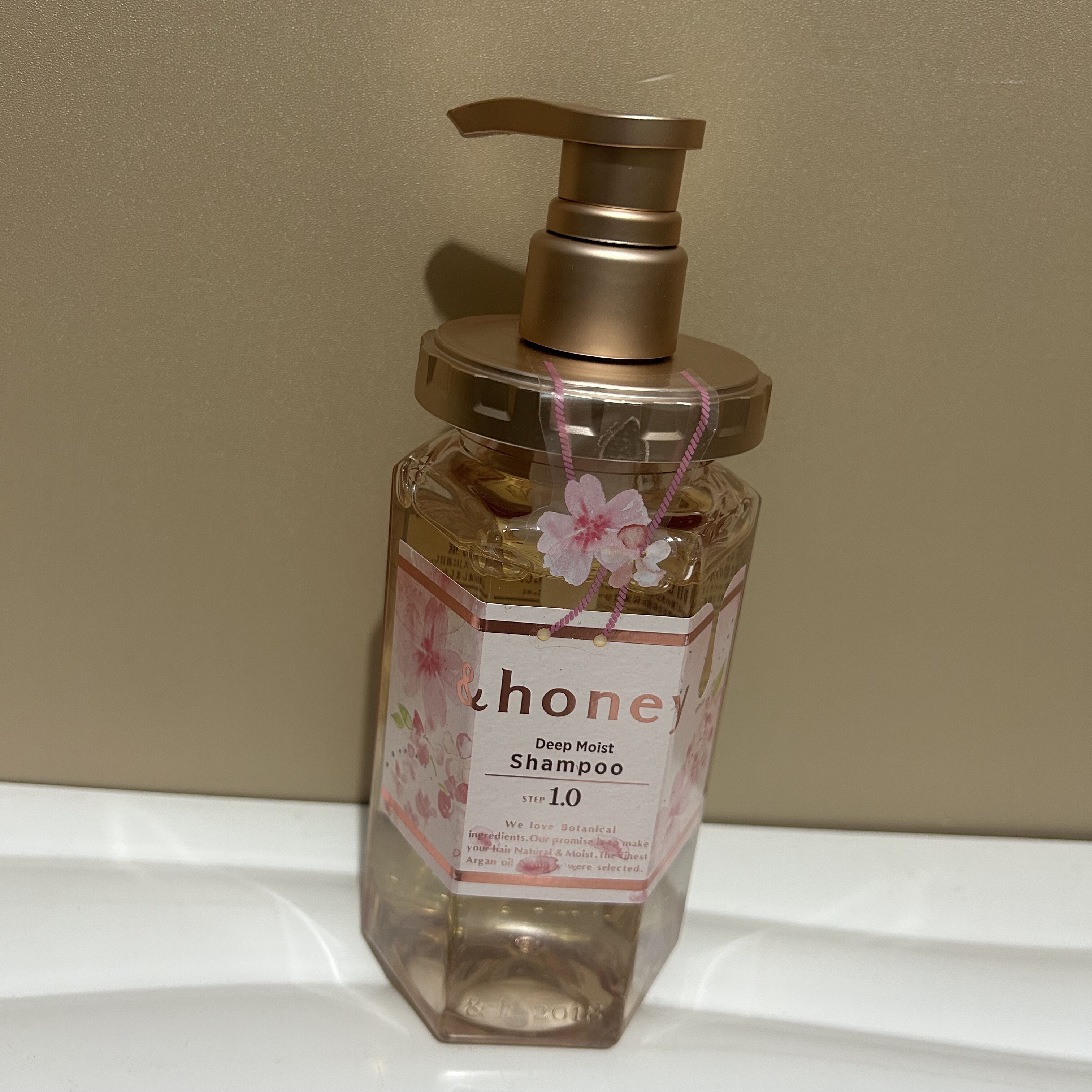 日本安蒂花子honey洗发水蜂蜜樱花草本控油蓬松滋润修复护发套装