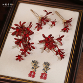 新款 国风超仙红色仿真花侧边夹新娘敬酒服头饰高级感晨袍旗袍发饰