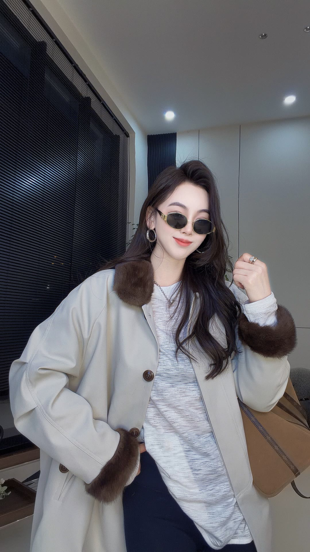 2025冬新款巴恩风皮草羽绒服女水貂毛领中长款鹅绒派克服风衣外套