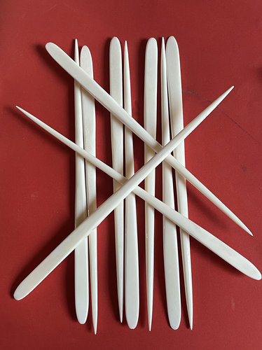 牛骨潜泉牌手工制造泥塑