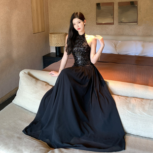 法式黑色亮片连衣裙高级感挂脖无袖露背长裙成人礼生日聚会礼服
