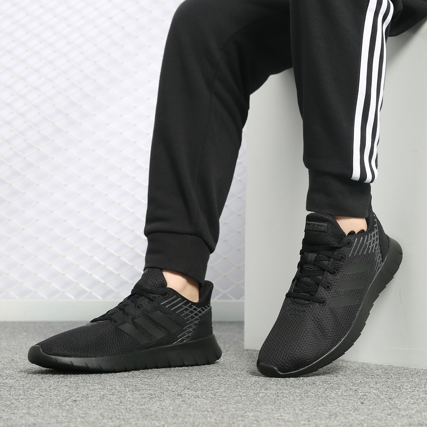 Adidas/阿迪达斯正品春季新款ASWEERUN男子休闲跑步鞋F36333