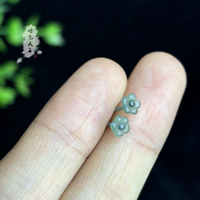 带证书！天然A货全翡翠玉石手工雕刻一体冰种蓝绿水小花耳钉耳饰