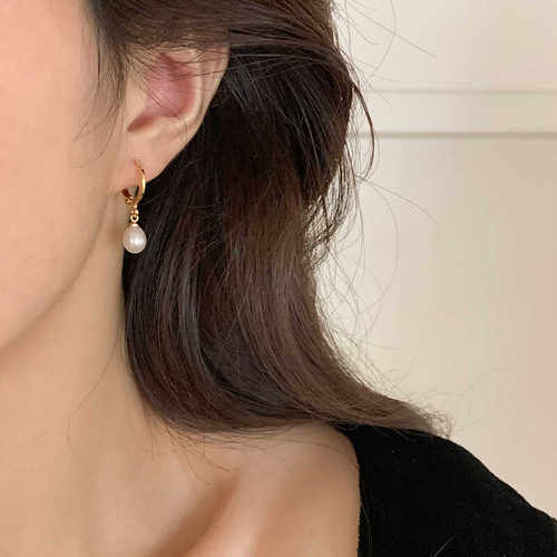 气质小众设计淡水珍珠法式复古