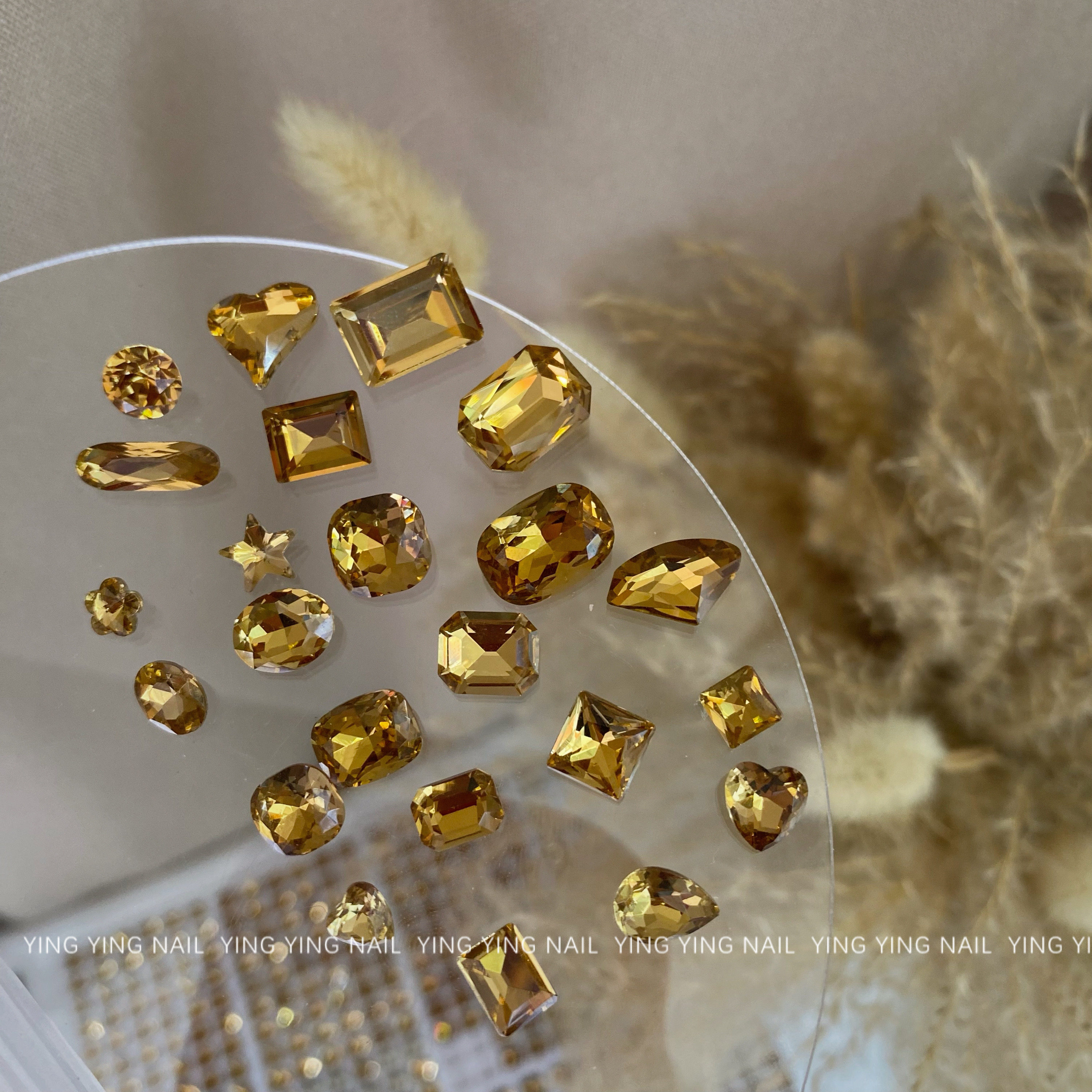 颖颖新品美甲9尖底网红美拉德落叶烟黄色水晶堆堆钻茶褐色系列钻