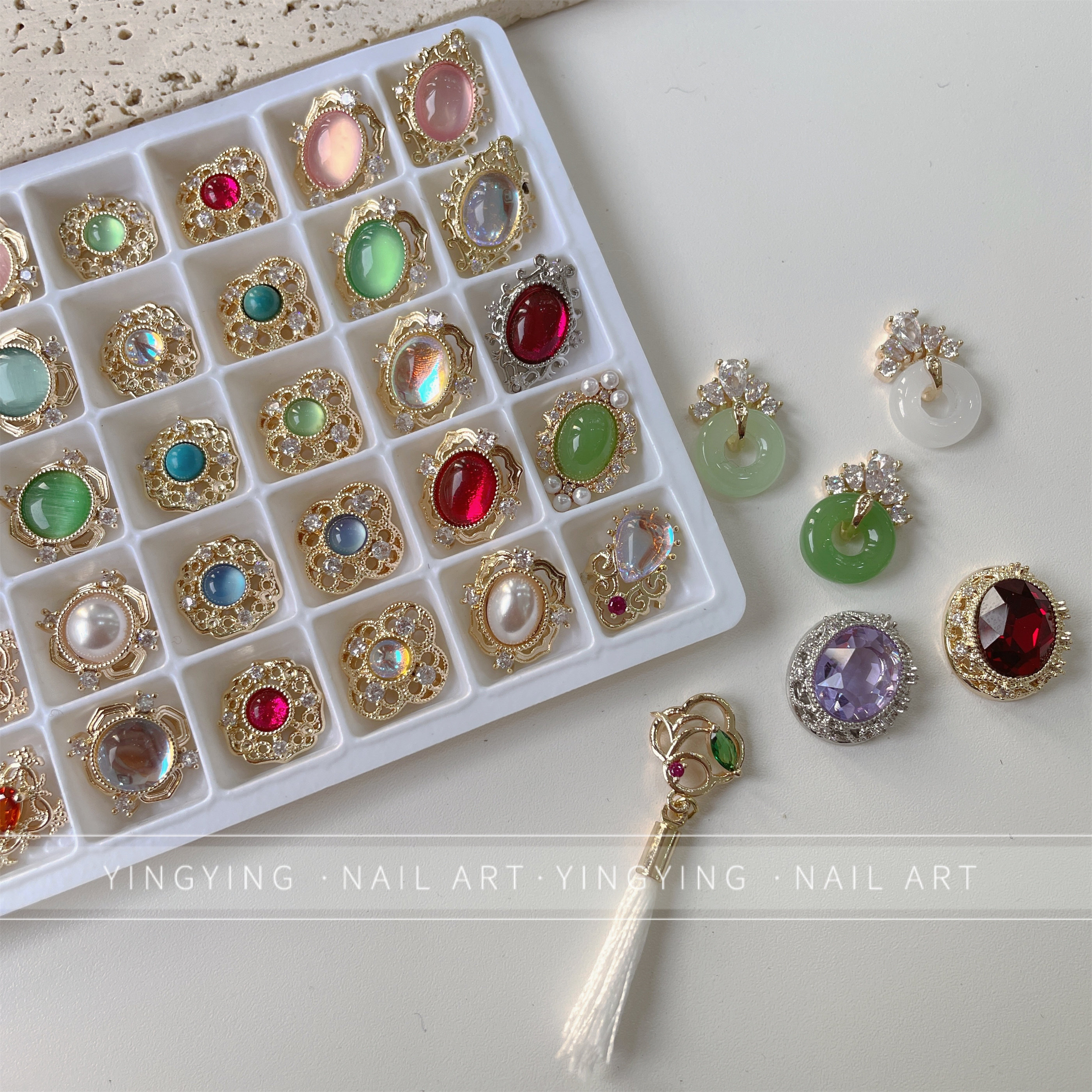 颖颖新品国风珐琅玉石翡翠宫廷风美甲饰品锆石猫眼石复古流苏钻饰,彩妆/香水/美妆工具,指甲装饰,淘宝优惠券,粉丝福利购,淘宝优惠卷