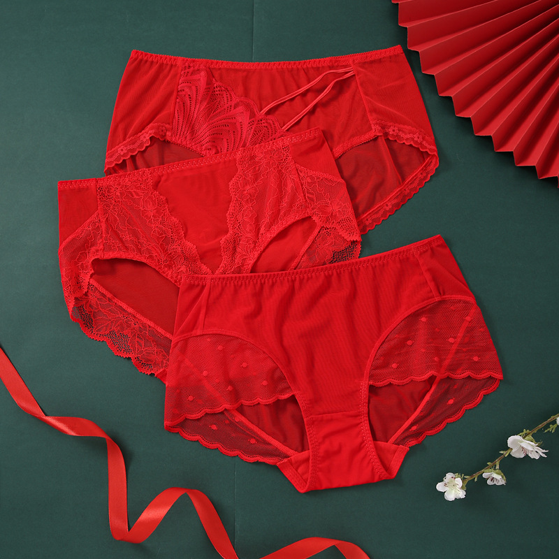 红色本命年内裤女薄款透气蕾丝三角裤中腰包臀棉裆龙年短裤三条装
