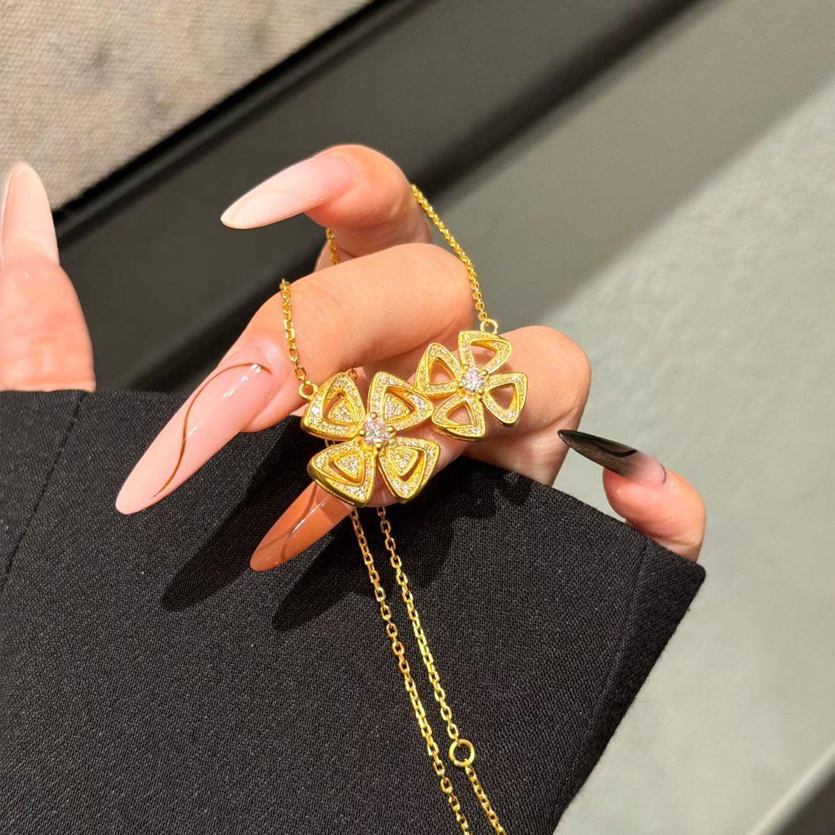 足金999双花朵满钻黄金项链轻奢小众设计高级感气质百搭送女友