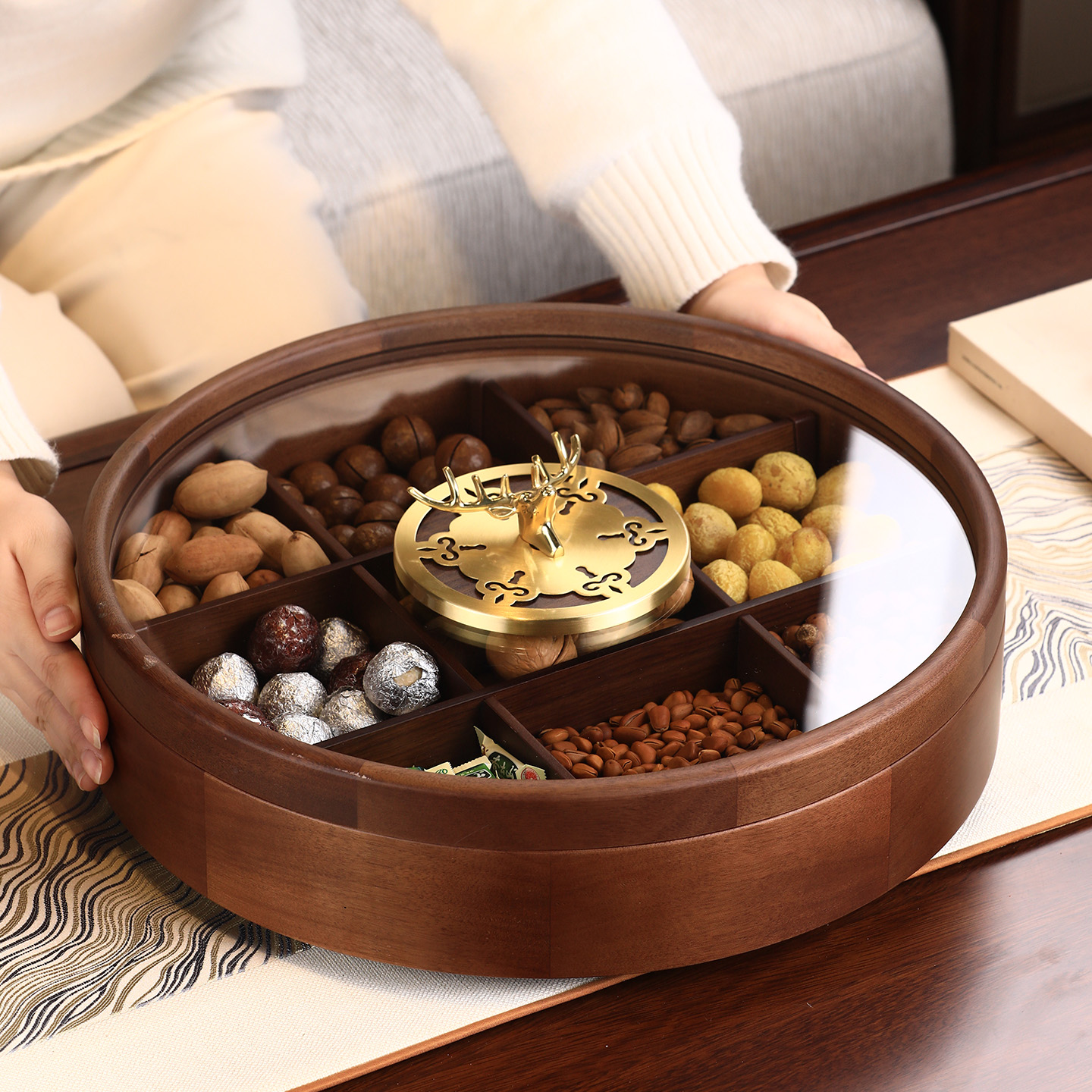 九宫格果盘高端精致高颜值实木干果坚果收纳零食瓜子盘点心糖果盒