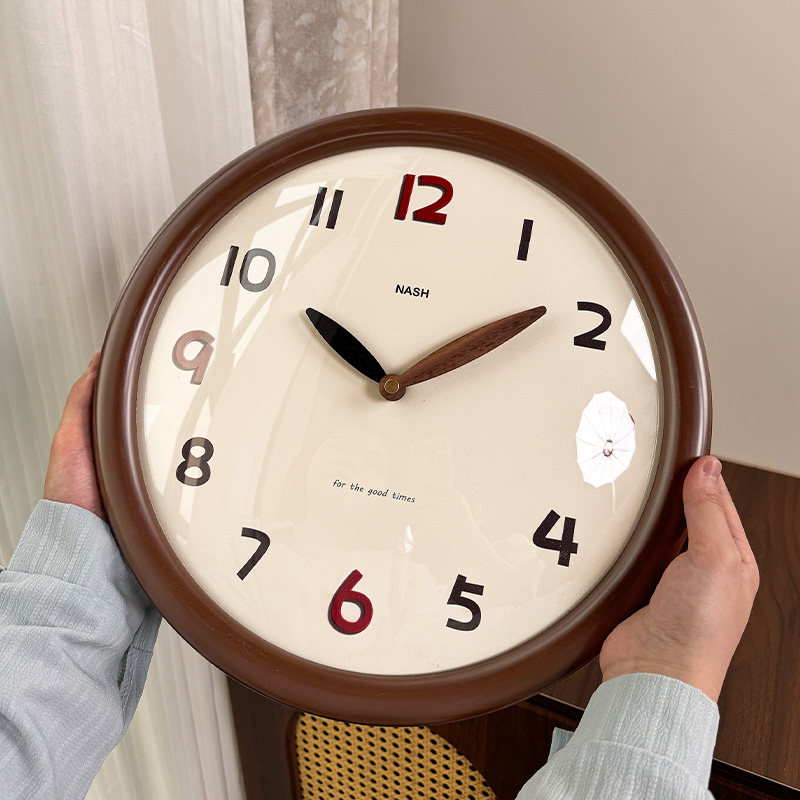 大数字！静音家用创意挂表挂钟