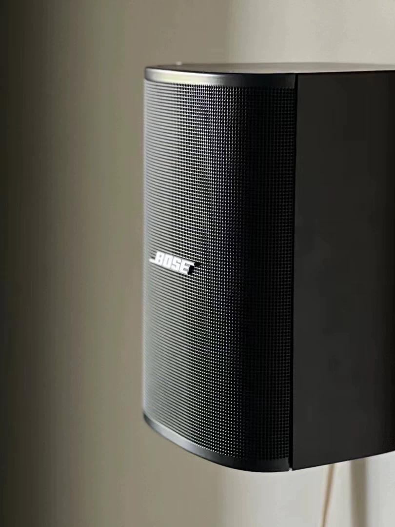 Набор аудиосистемы Bose Family Cinema 5.1 с динамиками Dolby Panorama Surround, Bluetooth, беспроводной звук, пистолет