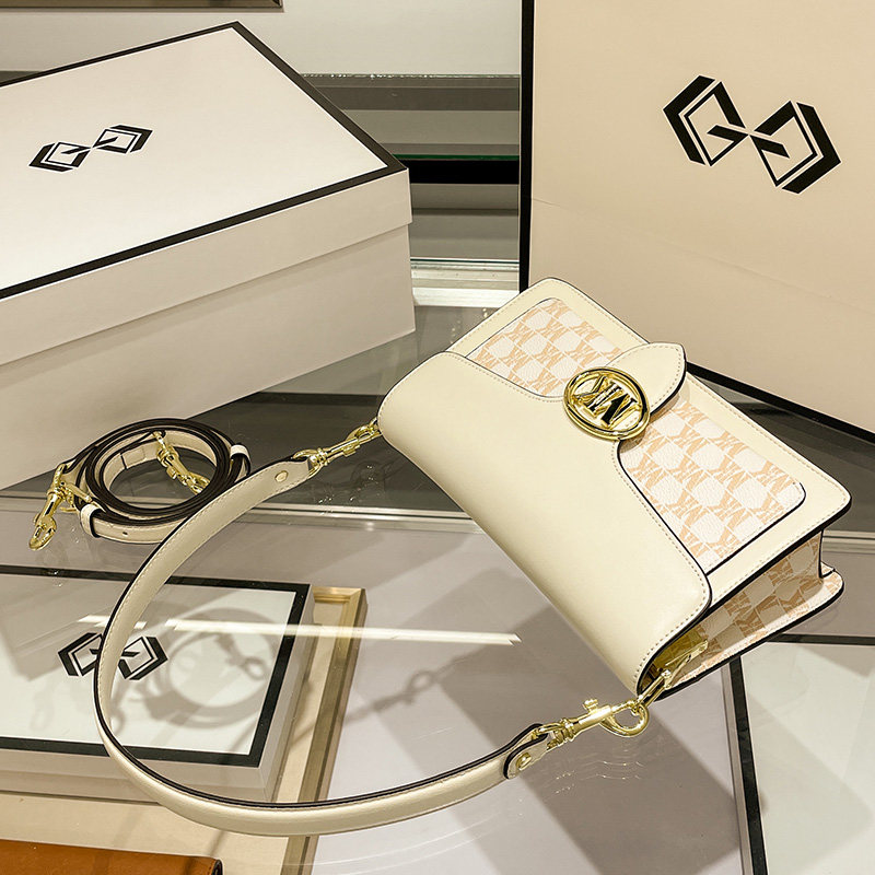 MK腋下包包2021新款时尚秋冬高级感洋气小众轻奢单肩斜挎小方包女