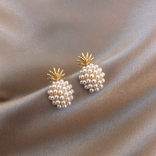 Trendy Geometric Pearl Earring Women Classic Pineapple