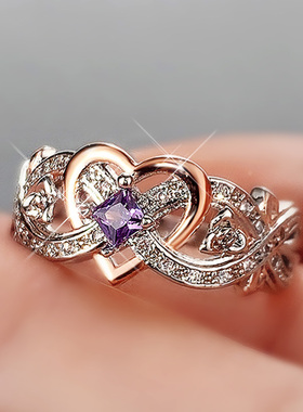 Creative Women's Heart Rings with Romantic Rose Flower
