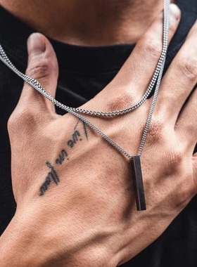 Cool Stuff Simple Black Color Rectangle Pendant Necklace