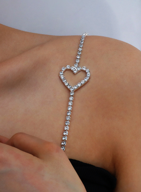 款式新颖项链品牌见详情