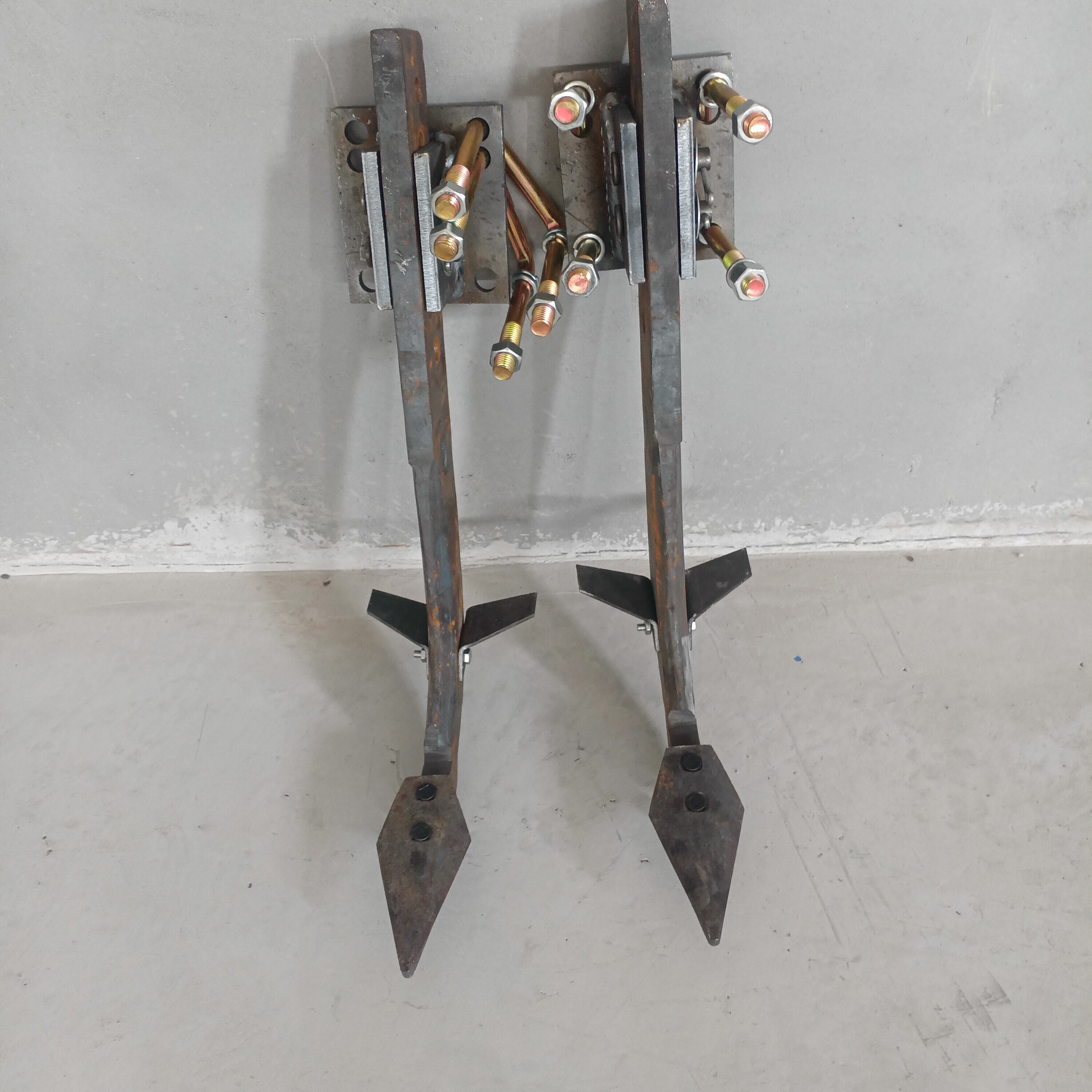 旋耕机锻打深松犁钩开沟犁拖拉机开沟器深松机加厚型抗弯深松犁钩