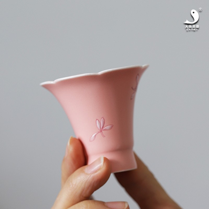 大鱼美器茶杯女神粉兰花珐琅彩